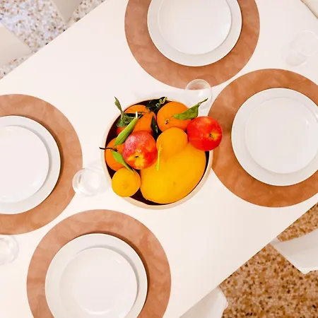 Elegante E Luminoso, Spazio Esterno Privato Apartment *